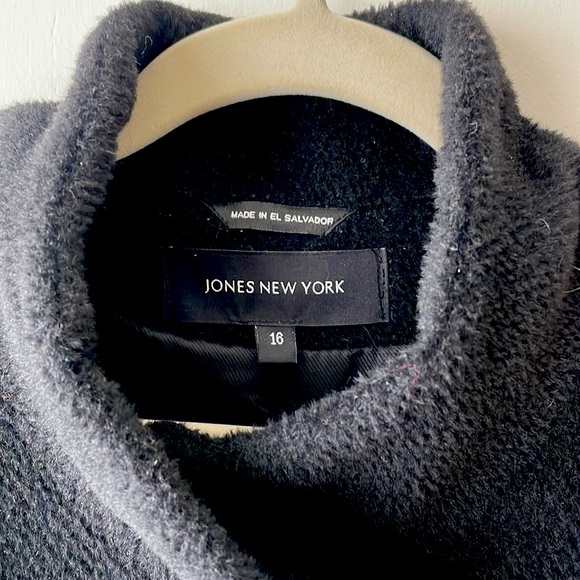 Wool Coat - Picture 3 of 5